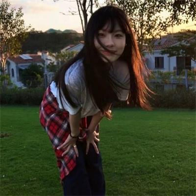 野女孩